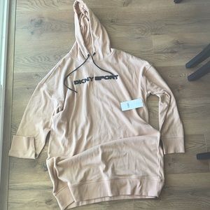 REDUCED 🔥 DKNY sport oversized hoodie